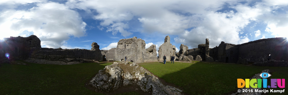 FZ025845-894 Carreg Cennen Castle